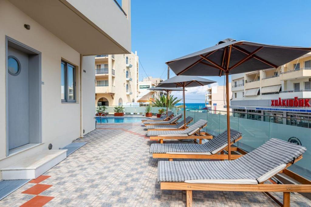 Lefkoniko Beach & Icarus Suite Apts 레팀노 외부 사진