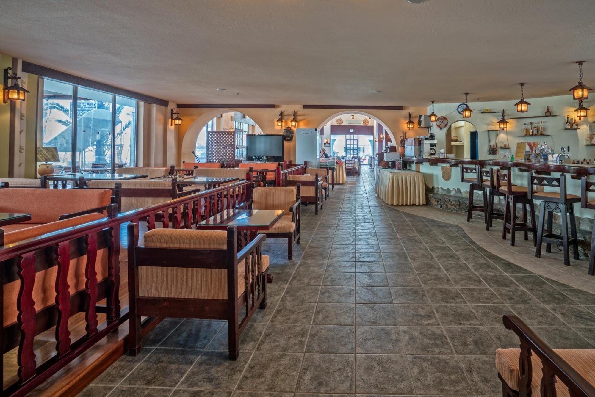 Lefkoniko Beach & Icarus Suite Apts 레팀노 외부 사진